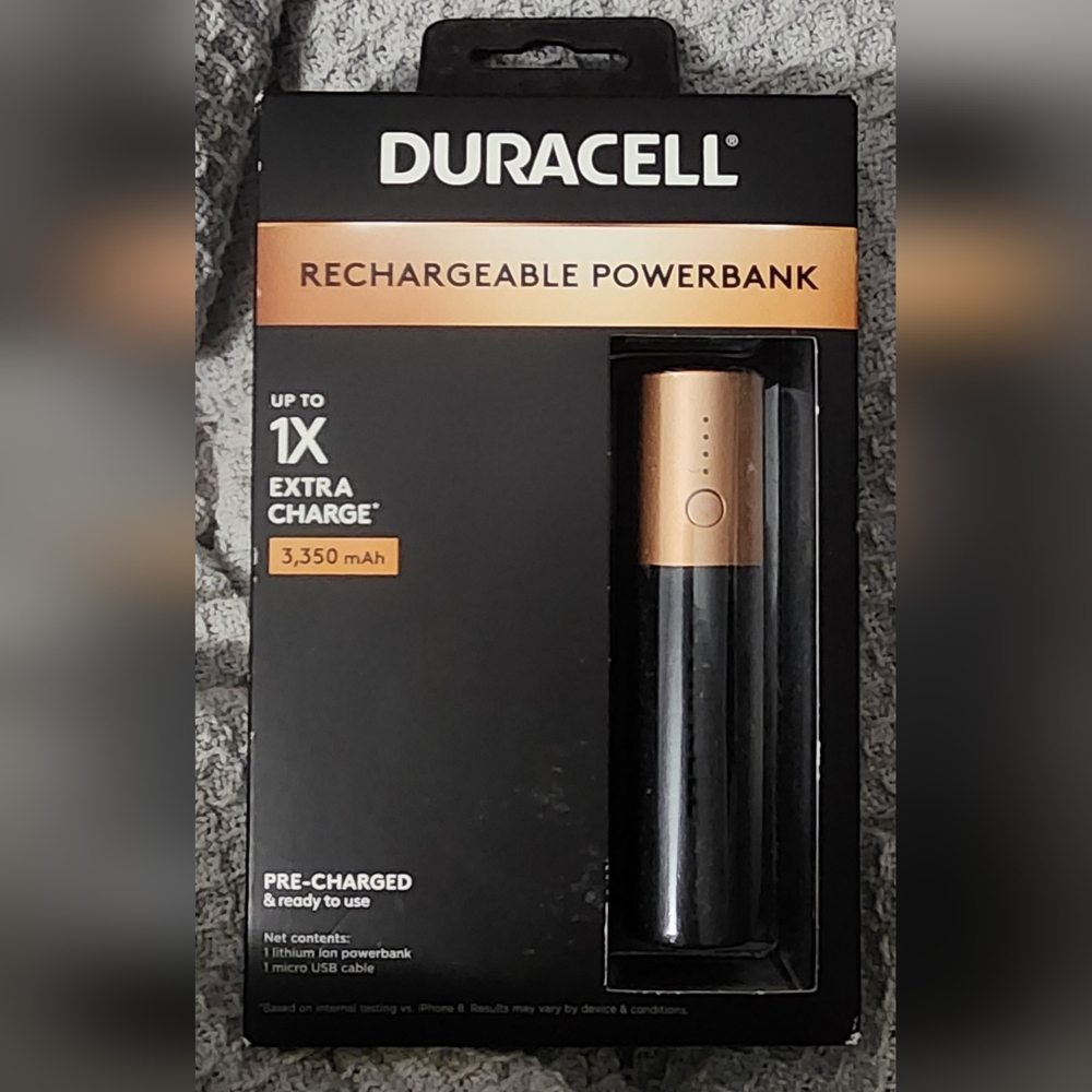 BRAND NEW!! Rechargeable Powerbank with Gold and Black Design